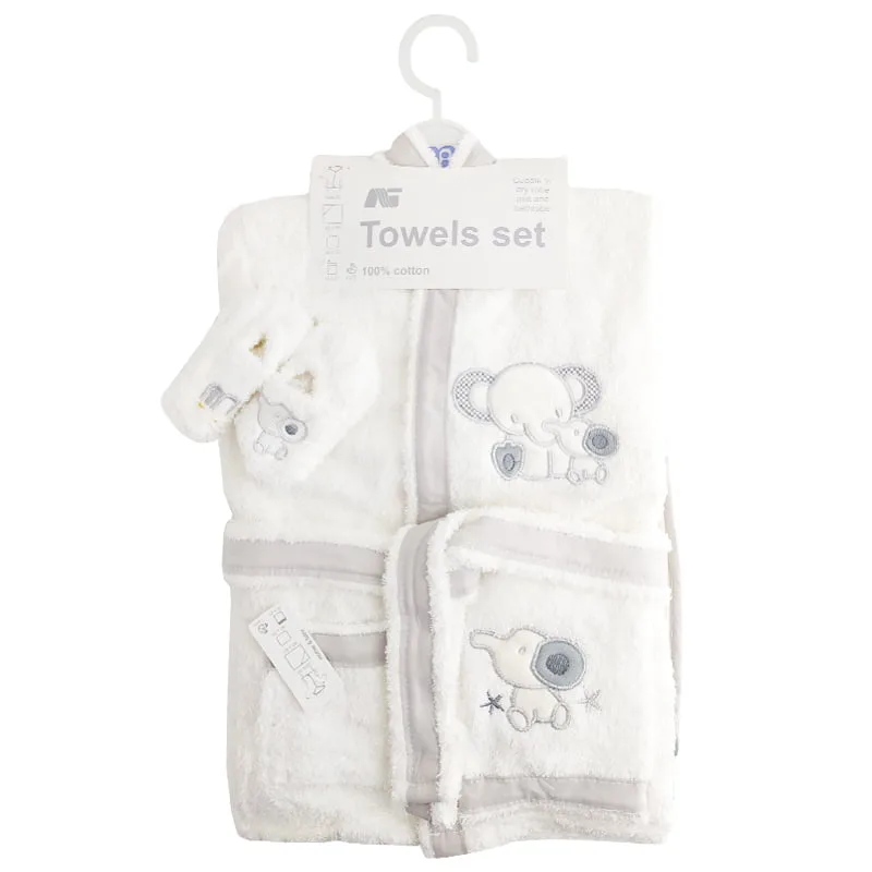 ست حوله تن پوش لوکس دو فیل مادركر Mothercare