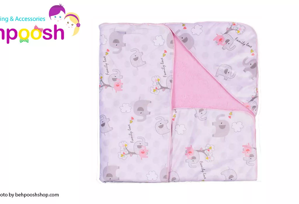 پتو دورپیچ کلاه دار چهارگوش طرح Family Love رزبرن RoseBorn