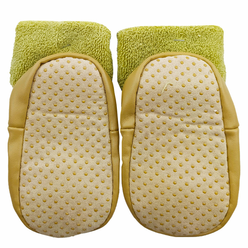 جوراب بچگانه عروسکی طرح سگ زیتونی