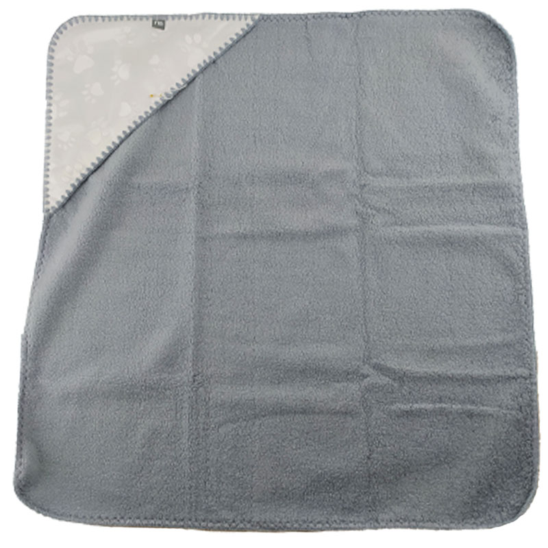 پتو پولیشی کلاه دار طرح پنجه مادرکر MotherCare