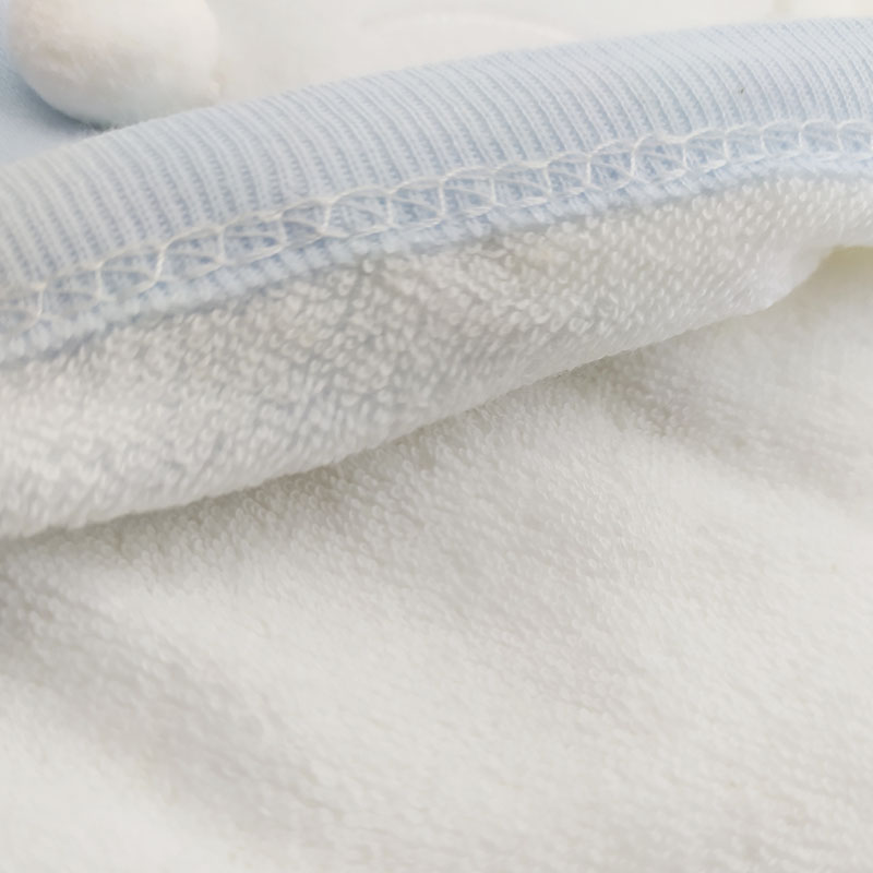 حوله چهارگوش طرح خرس خوابیده Gaye