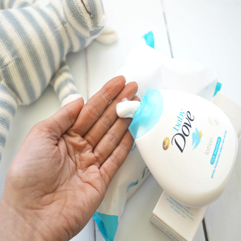 لوسیون بدن کودک 200 میل داو Dove