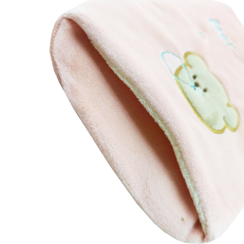 کیسه آب گرم 1 لیتری مخملی خرس توت فرنگی Yingbei