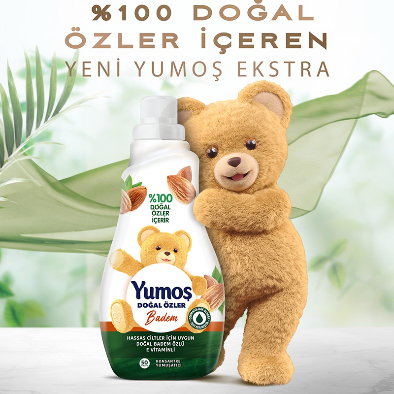 مایع نرم کننده لباس عصاره بادام یوموش Yumos