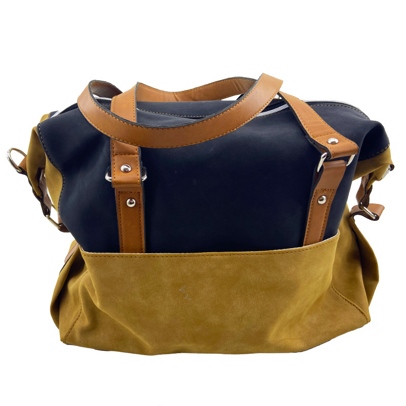 ساک لوازم Christian چرمی بی بی دیور Baby Dior3