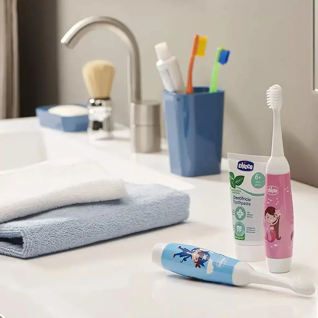 خمیر دندان 6+سال نعنایی 50میل چیکو Chicco