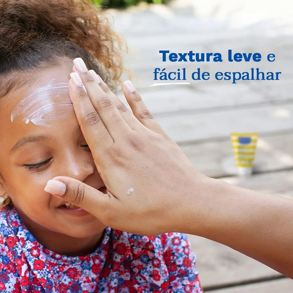 کرم ضد آفتاب ماستلا آووکادو ضد آب SPF50 حجم 40میل Mustela