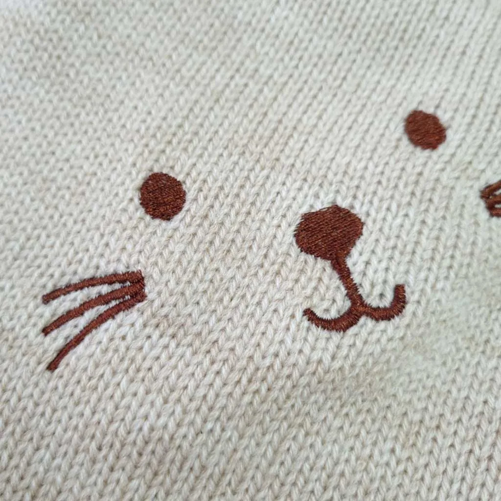 پتو بافت کرکدار کلاهدار موش گوشدار مینل Minel