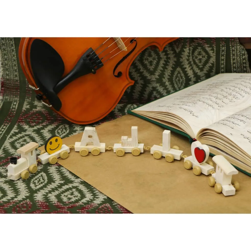هدایای چوبی و تبلیغاتی حروف لاتین انگلیسی اسم ساز قطار شادی Happy Train