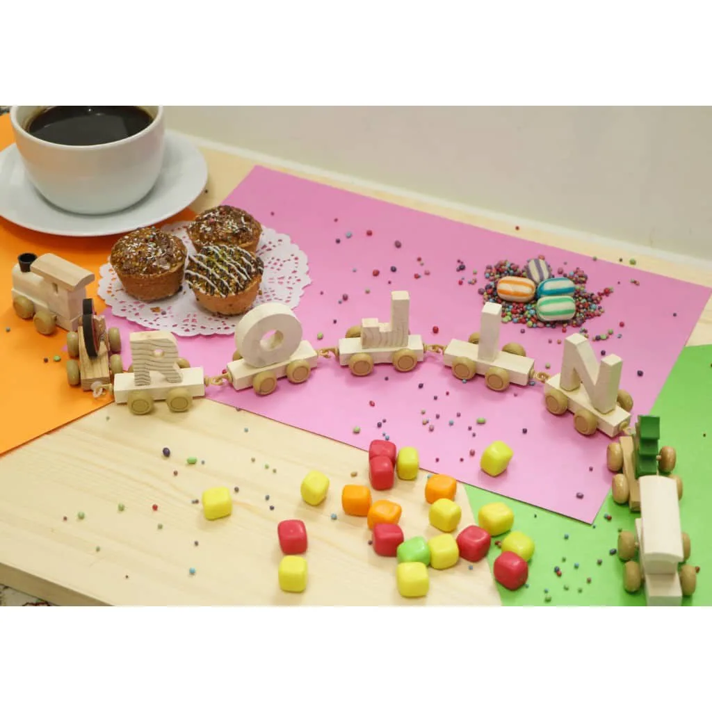 هدایای چوبی و تبلیغاتی حروف لاتین انگلیسی اسم ساز قطار شادی Happy Train