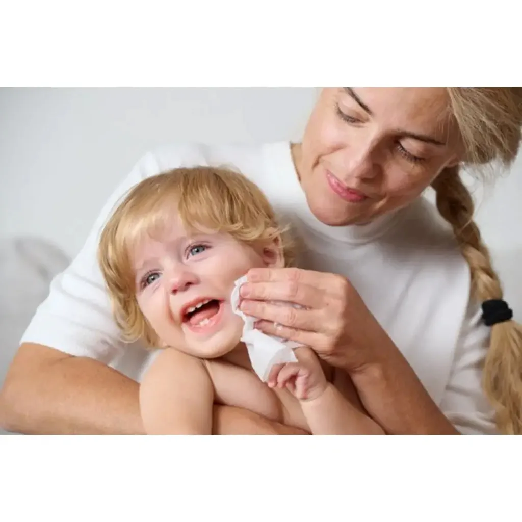 دستمال مرطوب چیکو salviettine Delicate دربدار 72عددی 2رنگ 98درصد آب chicco