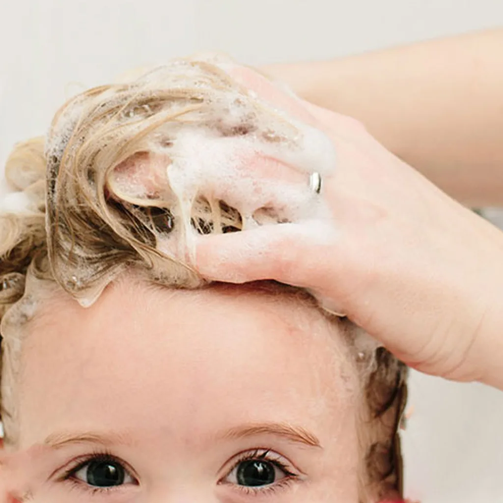 شامپو سروبدن جانسون گره بازکن Mai Piu Nodi Bambini طرح شیر Johnsons