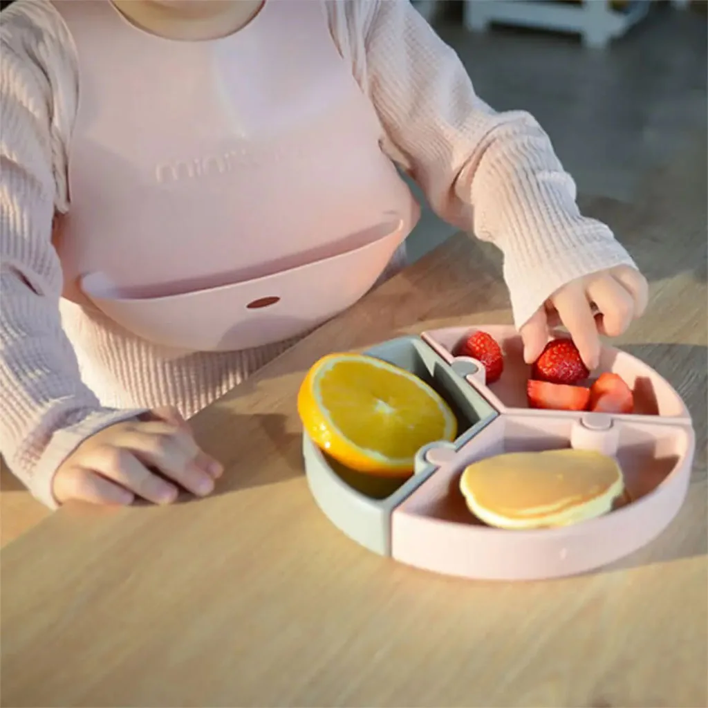 پيشبند سيليكونی مينيک اوی اوی Flexi Bib کاسه ای پشت بنددار Minikoioi