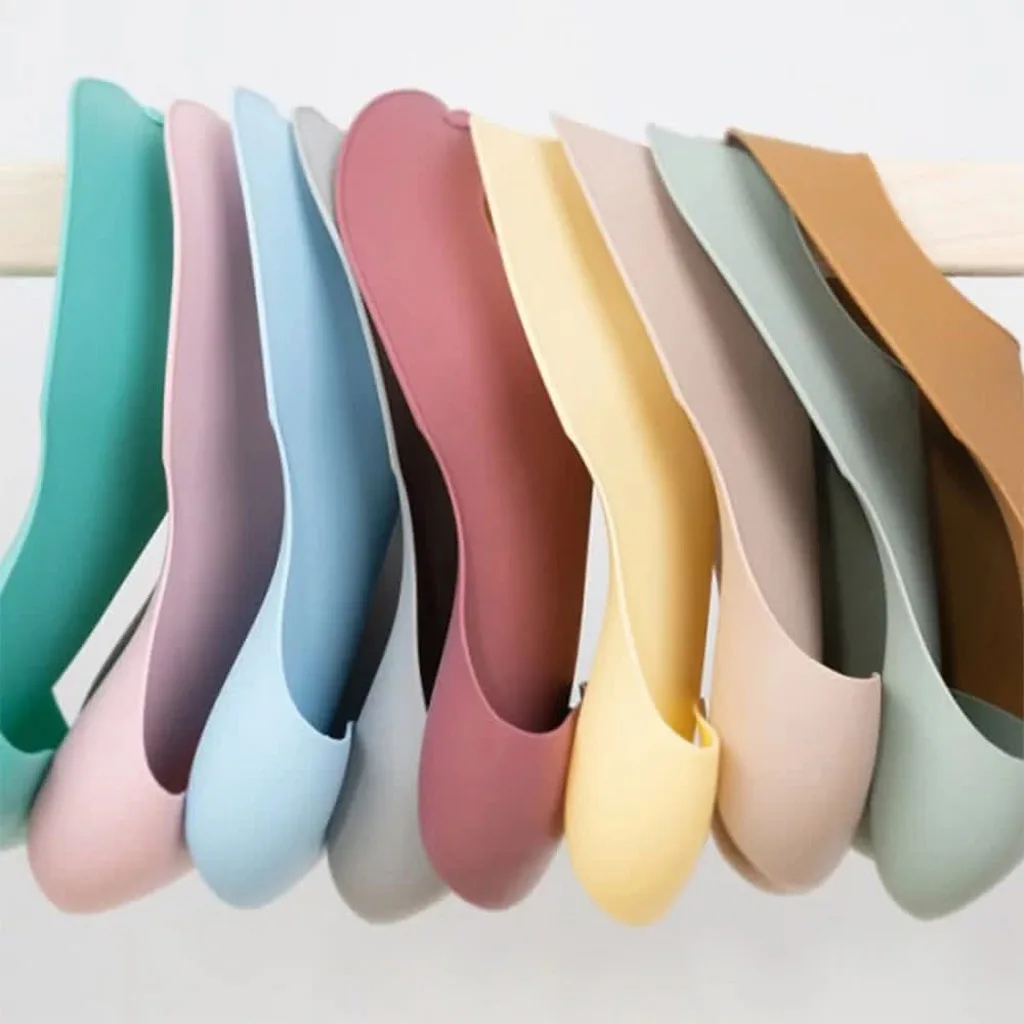 پیشبند سیلیکونی مینیک اوی اوی مدل Basicd Bib کاسه ای قابل تنظیم Minikoioi