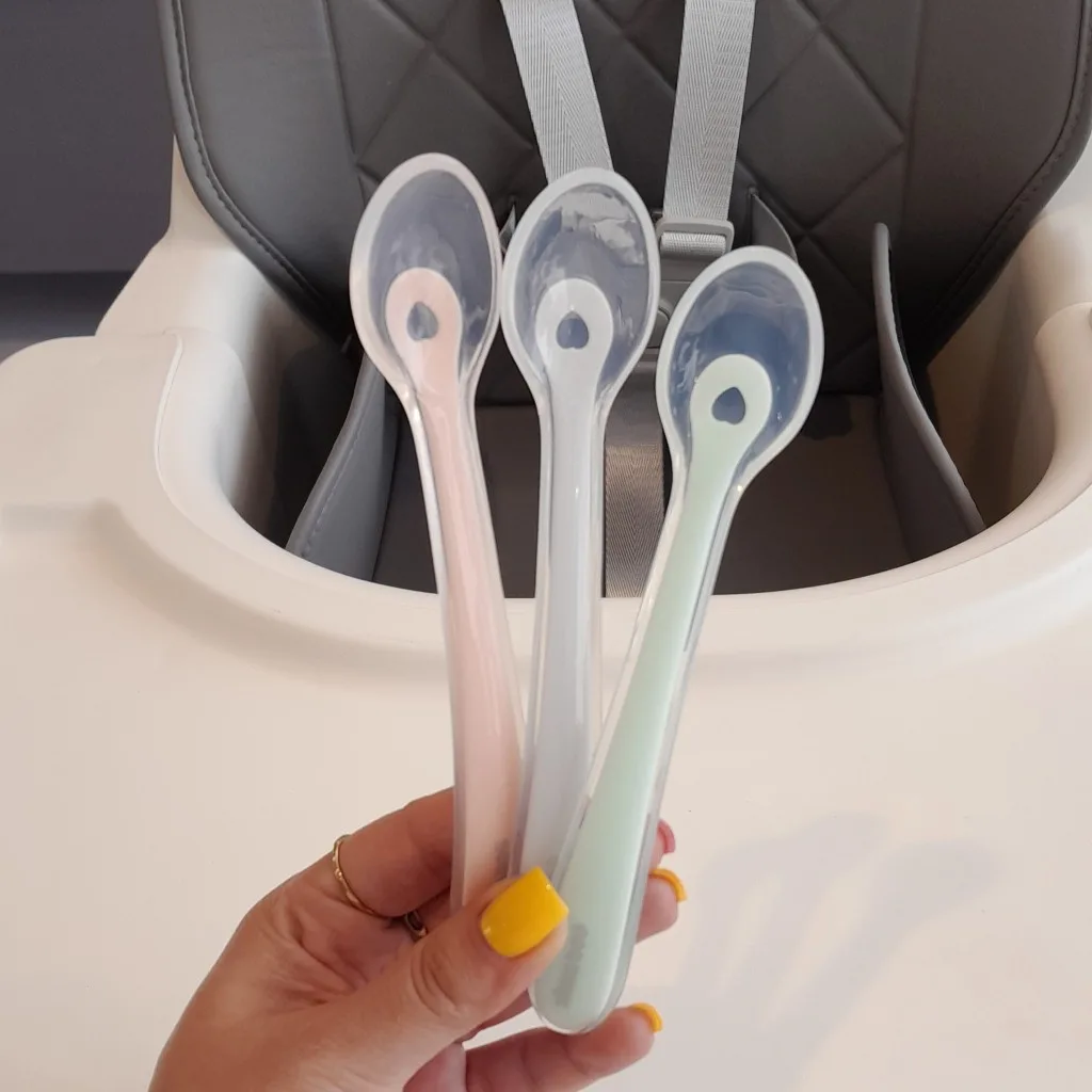 قاشق كيكابو سيليكونی Silicone spoons قابدار 4+ماه 2عددی Kikkaboo