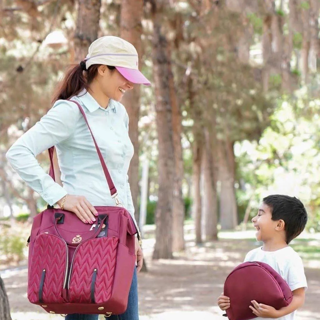 ساک لوازم یوناکو مدل ژوبین نوار مشکی جلو 2جیب ZHتاج گلدوزی Unaco