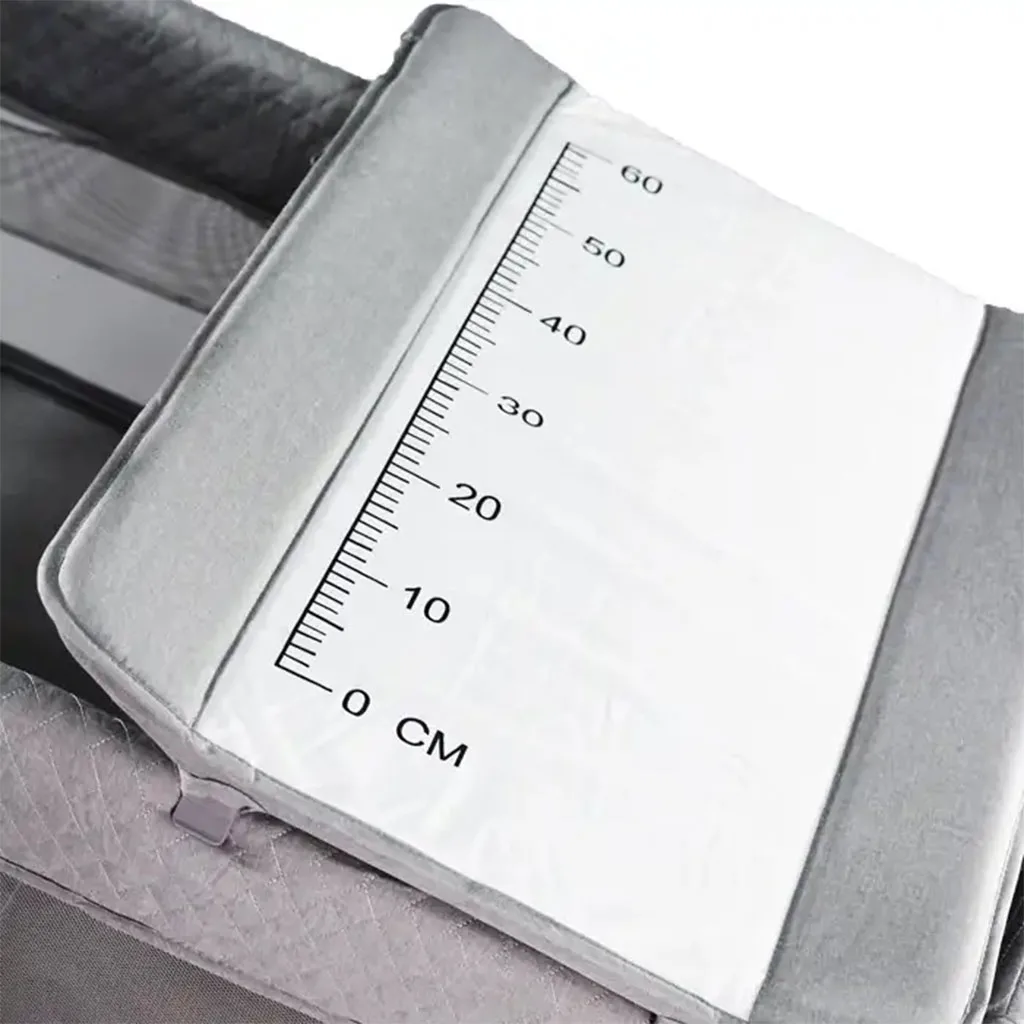 تخت پارک آنیمو مدل نولا Nola كنار مادر گهواره شو همراه با آویز تخت موزیکال Animo