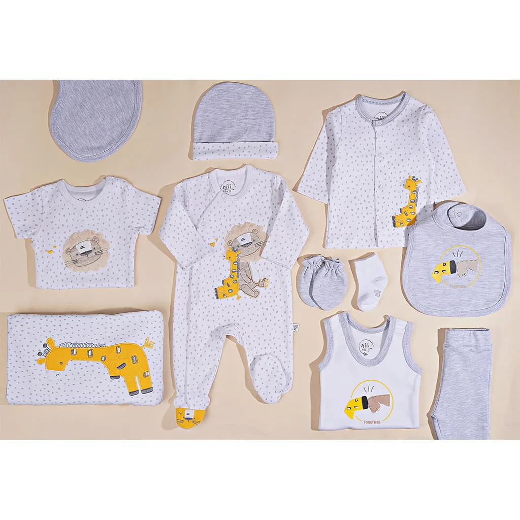 سرویس 13تکه جعبه ای باهم زرافه شیر خالدار نيلی Nili