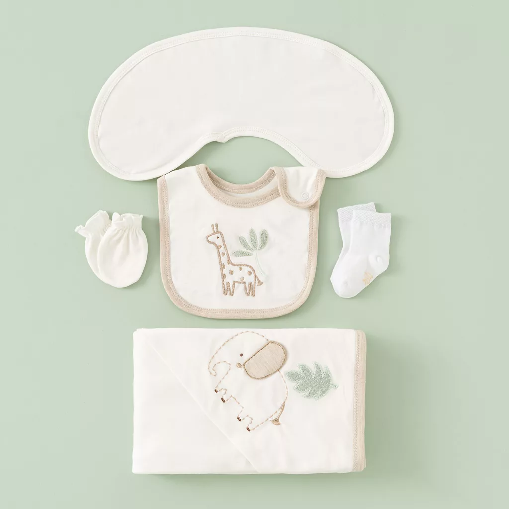 سرویس 13تکه نیلی زرافه جعبه ای فیل جنگل برگ سفید Nili