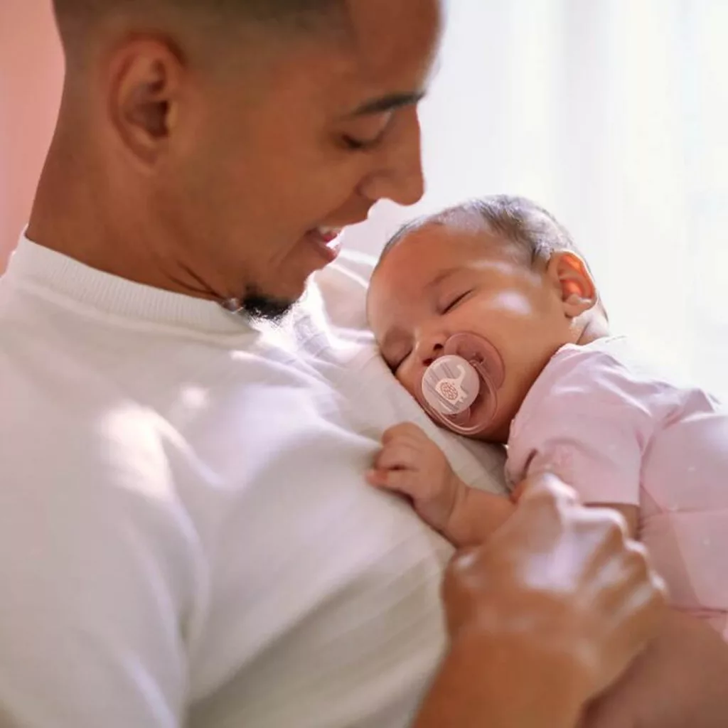 پستانک اونت دوعددی مدل Ultra Soft اولترا سافت طرح فیل و نخل، مناسب نوزاد ۰ تا ۶ ماه Avent